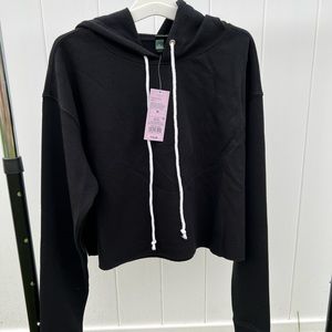 Wild Fable - Black Cropped Hoodie Size M